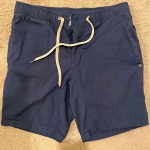 Vuori ‘Ripstop Shorts’ - indigo - Size M